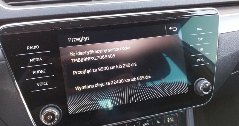 Skoda Superb cena 74900 przebieg: 262280, rok produkcji 2020 z Narol małe 379